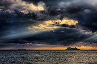 Divisando_gibraltar_2