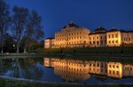 Palace-at-night