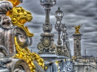 Cloudy_day_in_paris_crop