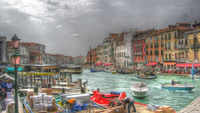 Venetian_canal-hdr