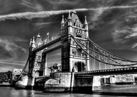 Tower_bridge_i_b_w