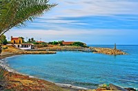 Cyprus_bay_tonemapped_1600x1200_