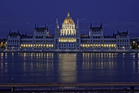 Watching_the_pest_side_from_the_buda_side