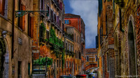 Venetian_side_street-cr