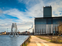 Molecule_man_und_umgebung-6