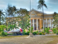 Wwii-relics-at-lingayen-capitol