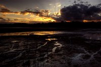 The-drained-lake-before-sunset-