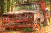 Welding-truck-in-the-woods