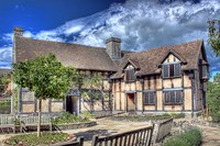Shakespeare-s-birthplace-again-