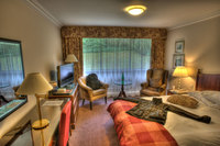 On-to-the-next-hotel-room-