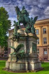 Riding-monument