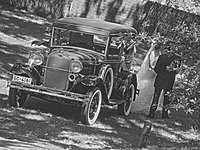The-old-wedding-car