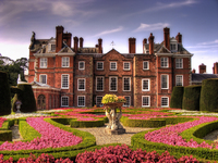 Bodrhyddan-hall
