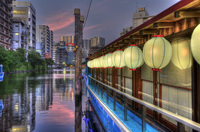 Resto-boat-in-tokyo