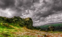Cow-and-calf-rocks-ilkley-moor-west-yorkshire-england