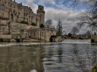 Warwick-castle-and-mill