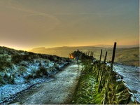 On-the-way-to-bronte-waterfalls-