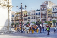 Plaza-sevillana