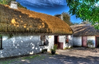 Cottage-in-bunratty-folkpark-ireland