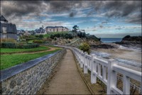 Stroll-in-saint-quay