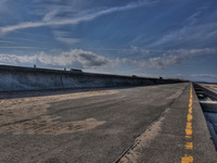 Beach-walk-way