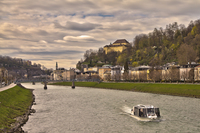 Tourist-boat-trip