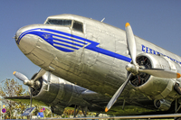 Douglas-dc-3-