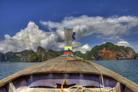 Longtail-boat-in-thailand