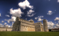 Cathedral-and-the-leaning-tower-in-pisa