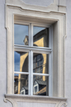 Bolzano-riflessi-in-via-della-mostra-