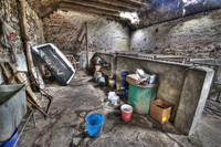Leaky-barn