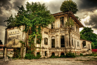 Creepy-house