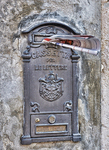 Venetian-mail-box
