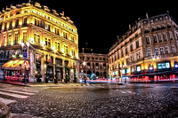 A-night-on-the-streets-of-paris