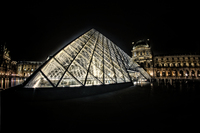 The-louvre-the-city-of-lights