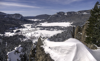 Snow-cliff