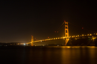 Golden-gate-at-night-