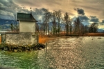 Heiligh-sli-am-holzsteg-rapperswil-on-lake-zurich-switzerland