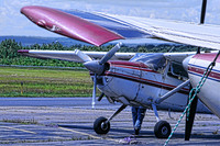 Parachuting_plane_hdr
