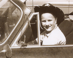 Mer_ecr_in_car_1963