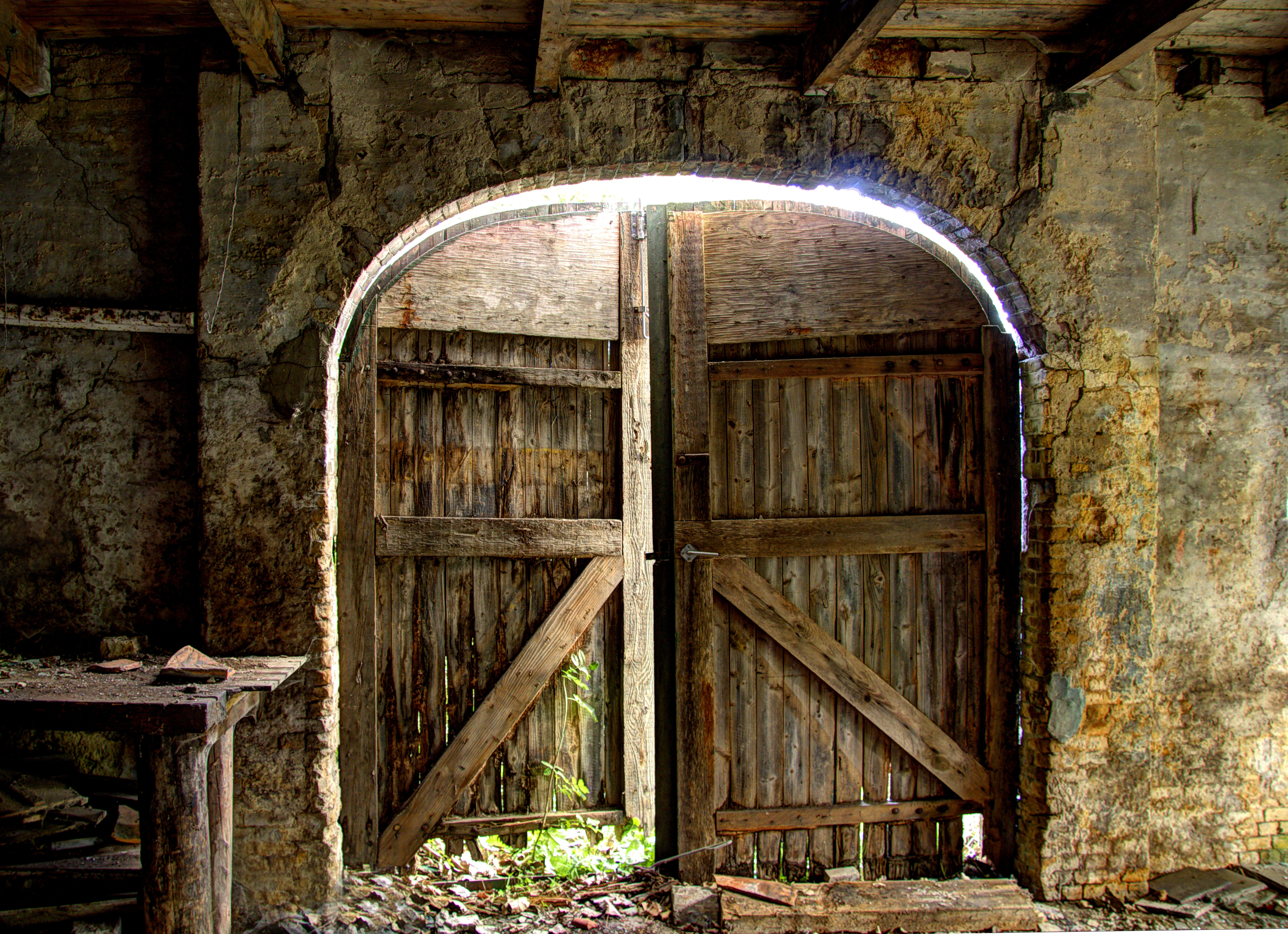 Door From A Old Barn Hdr Creme Hdr Creme