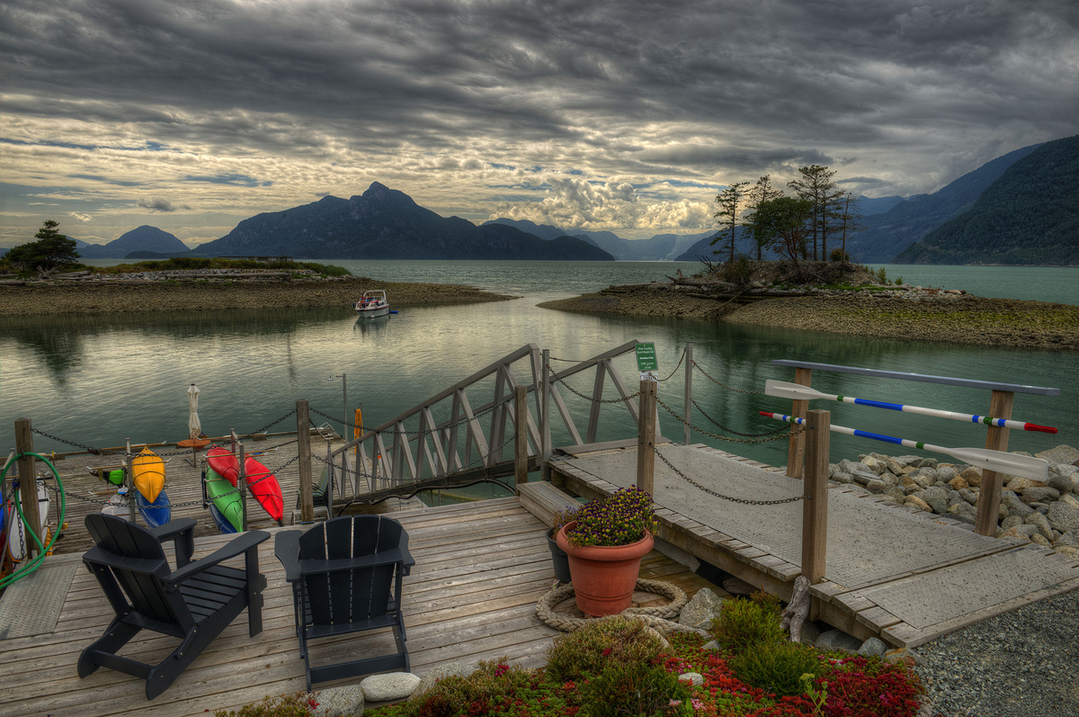 Furry creek, Squamish,BC Cananda hdrcreme